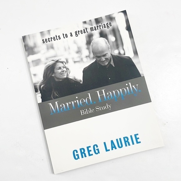 Married Happily Bible Study by Greg Laurie paperback book - Picture 2 of 4